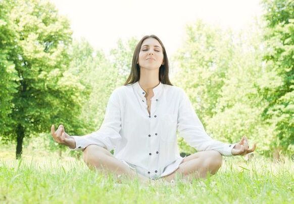 Meditatioun fir de Kierper ze botzen